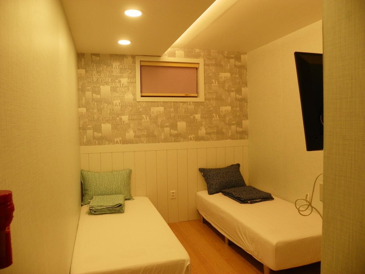 Feliz Casa Hotel Сеул Екстериор снимка